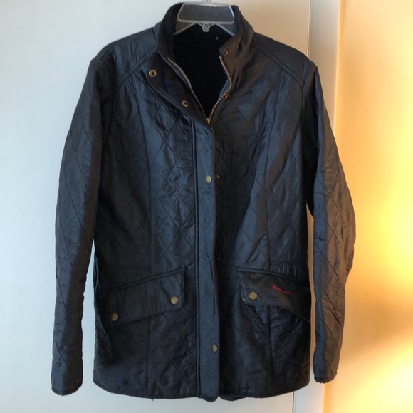 Jackets & Blazers - Black quilted packable Barbour coat